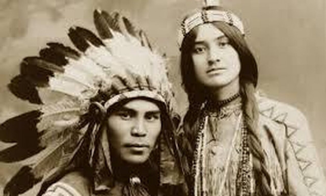 Γιατί οι Ινδιάνοι είχαν πάντα μακριά μαλλιά;