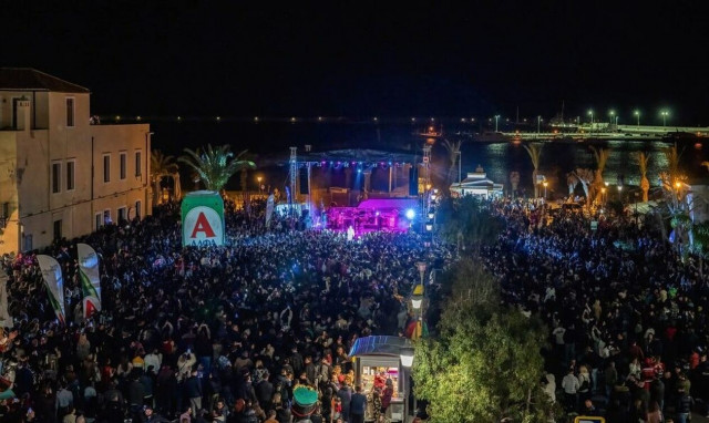 Ρέθυμνο: «Βούλιαξε» το νησί στην τελετή έναρξης για το Καρναβάλι - Τα έθιμα και οι παραδόσεις