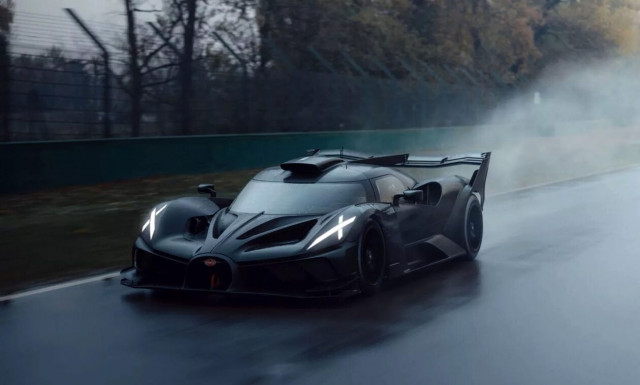 Η Bugatti Bolide δεν έχει φρένα αλλά… άγκυρες