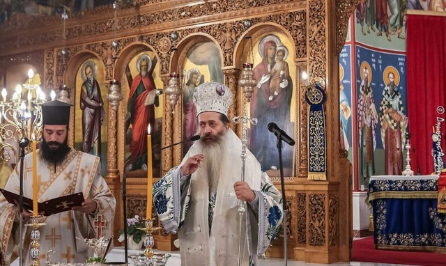 Φθιώτιδος Συμεών: «Ο Φαρισαίος χωρίς τσίπα χειροκροτάει τον εαυτό του!» (vid)