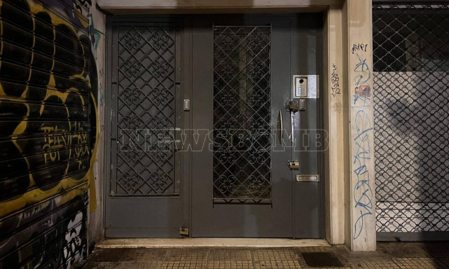 Θρίλερ στα Εξάρχεια: «Είδα κάτι που μοιάζει με νεκρό έμβρυο» -Τι είπε ο υπάλληλος στους αστυνομικούς