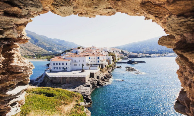 El Pais: Η Άνδρος στους 10 καλύτερους εναλλακτικούς προορισμούς της Ευρώπης για το 2024