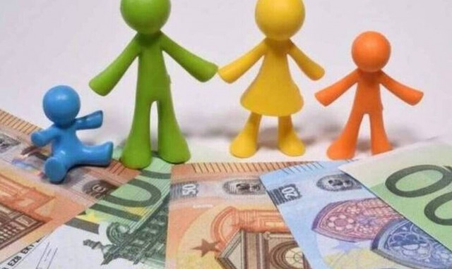 Επίδομα μητρότητας: Παροχή της ενίσχυσης μόνο στις μητέρες που δεν έχουν οφειλές στον e-ΕΦΚΑ