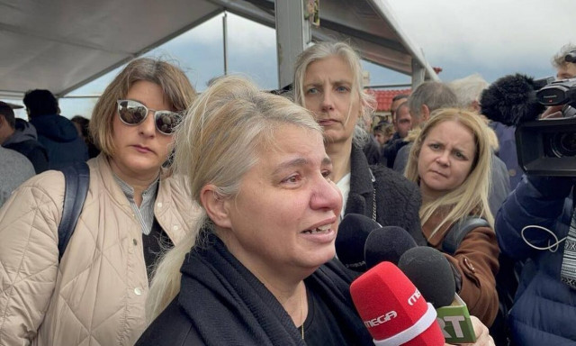 Τέμπη: Σπαράζει η μητέρα της Κλαούντια Λάττα - «Η κόρη μου έκοψε εισιτήριο για τον θάνατο»