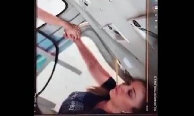 Κολομβία: «Μπαμπά πέσαμε, θα επιβιώσω» - Σοκαριστικό βίντεο μέσα από ελικόπτερο που έπεσε