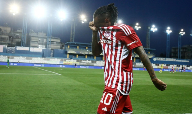 Ολυμπιακός: Πλήγμα με Ζέλσον Μαρτίνς – Χάνει την πρεμιέρα των playoffs της Super League