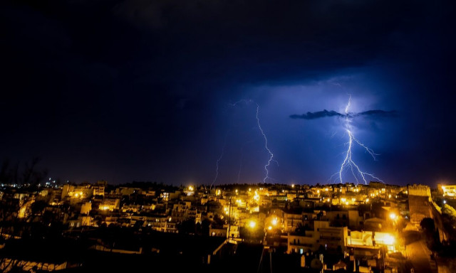 Έκτακτο Δελτίο Επιδείνωσης Καιρού: Ισχυρές βροχές και καταιγίδες - Μεγάλη συχνότητα κεραυνών