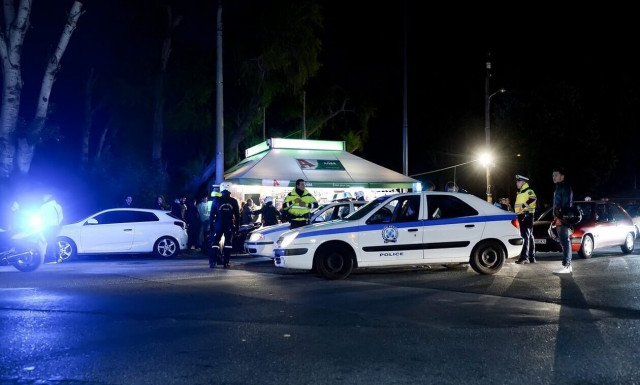 Δικογραφία σε βάρος 2 οδηγών αυτοκινήτων που έτρεχαν με ταχύτητα μέχρι και 292 χιλιόμετρα