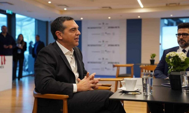 Ένας άλλος Τσίπρας γεννιέται: Διαβάζοντας τον πρώην πρωθυπουργό