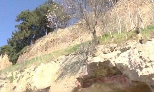 Διδυμότειχο: Πέντε οικογένειες ζουν μέσα σε σπηλιές - Κατοικούν εκεί για πάνω από 20 χρόνια