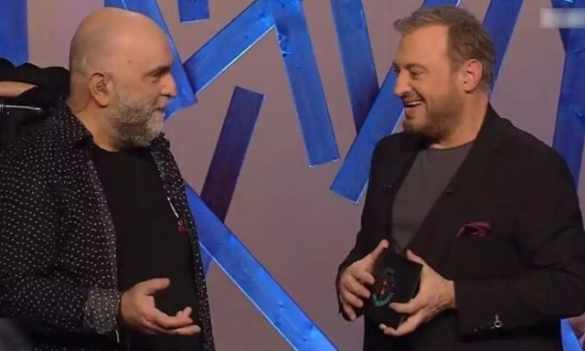 Πυξ Λαξ - Αποκάλυψη Στόκα: Αυτό ήταν το πρώτο όνομα του συγκροτήματος - Έμειναν... παγωτό όλοι!