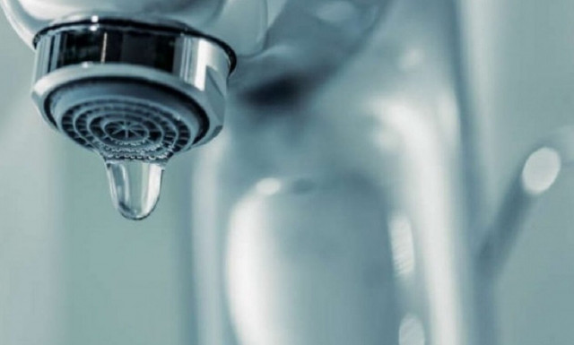 Κρήτη: Έκοψαν το νερό σε μητέρα με 2 ανήλικα παιδιά για απλήρωτο λογαριασμό