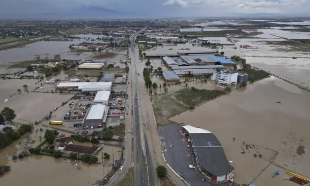 Θεσσαλία: Στο μηδέν οι αγρότες – Καταστράφηκαν καλλιέργειες σε έκταση 450.000 στρεμμάτων