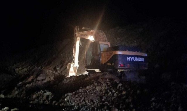 Καλαμπάκα: Προβλήματα στον δρόμο προς Μουργκάνι από την έντονη βροχόπτωση