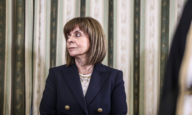 «Λυπημένη η Σακελλαροπούλου από την απόφαση της Ιεράς Συνόδου», λένε πηγές της προεδρίας