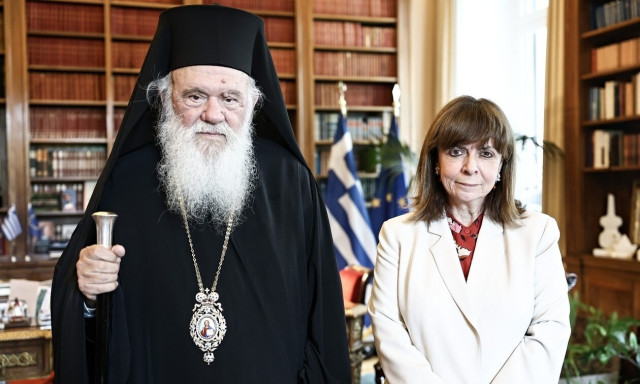 «Πόρτα» από τους Μητροπολίτες στη Σακελλαροπούλου για γεύμα στο Προεδρικό Μέγαρο