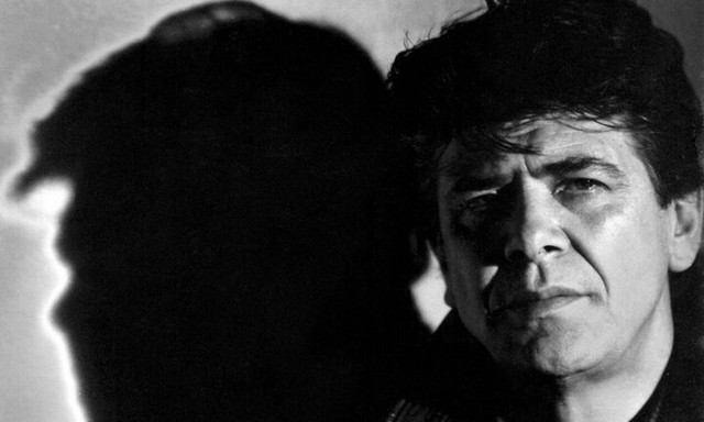 Μια φυσαρμόνικα που κλαίει για τον Δήμο Μούτση