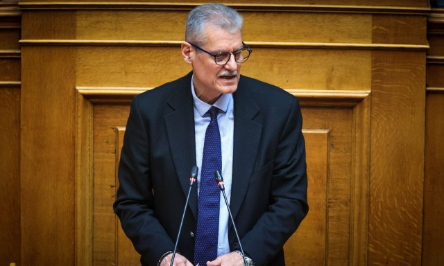 Τουρνάς: «Επαναπροσλαμβάνονται εποχιακοί πυροσβέστες - Θα καλυφθούν 2.500 θέσεις»