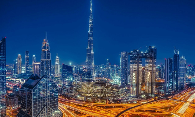 Ντουμπάι: 20 φωτογραφίες που οι ζάμπλουτοι Σεΐχηδες κρύβουν από τον κόσμο και διέρρευσαν