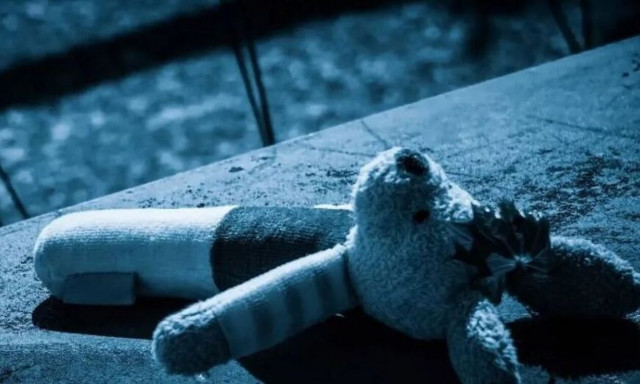 Λάρισα: «Πρόλαβα το χειρότερο πριν συμβεί», λέει η μητέρα του 3χρονου κοριτσιού που κακοποιήθηκε από