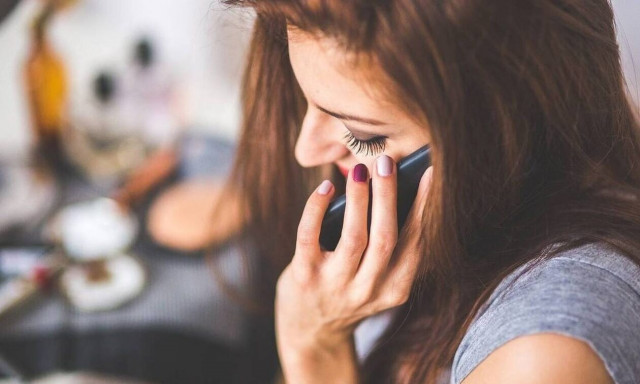 Αυξήσεις έως 20% έρχονται στα τιμολόγια σταθερής και κινητής τηλεφωνίας