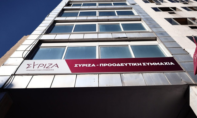 Πηγές ΣΥΡΙΖΑ για Λαζαρίδη: «Αλήθεια τι έχει να πει ο Πρωθυπουργός για τον βουλευτή του;»