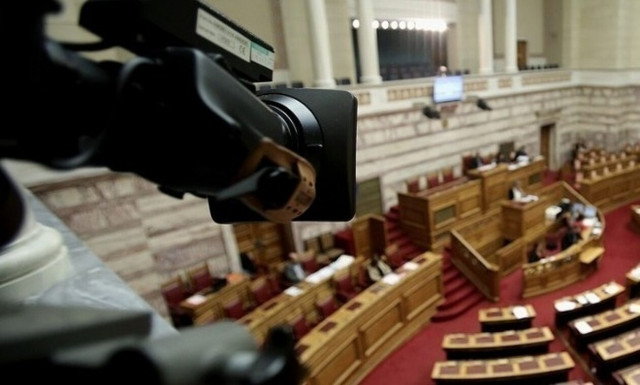 Μητσοτάκης σε Φάμελλο: Δεν αναφέρομαι στο πένθος σας σχετικά με τη μη δυνατότητα να τσικνίσετε