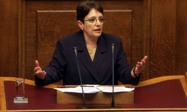 Παπαρήγα: Το ΚΚΕ έχει καταγγείλει τα δίκτυα που επιδιώκουν να εκπορνεύσουν νέες γυναίκες και άνδρες