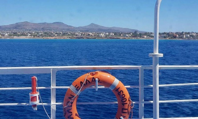 Mechanical failure on "Apollo Hellas" - Returns to Piraeus with 453 passengers