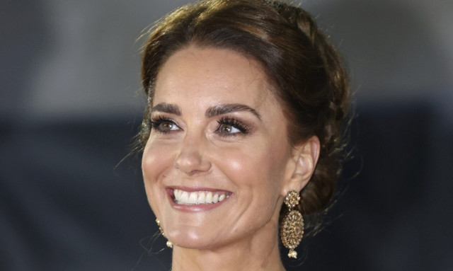 Κέιτ Μίντλετον: Στη δημοσιότητα από το παλάτι η πρώτη φωτογραφία μετά την εγχείρηση στην κοιλιά