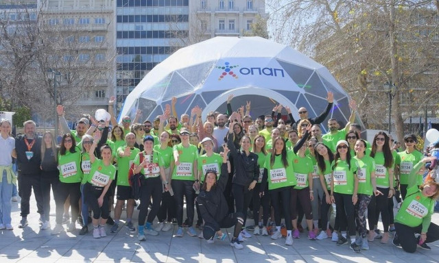 Τι 30, τι 40, τι 80 – Ο 12ος Ημιμαραθώνιος της Αθήνας ήταν μια γιορτή για όλες τις ηλικίες