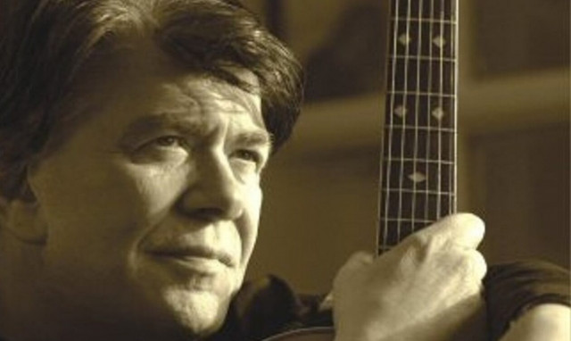 Δήμος Μούτσης: Στο αποτεφρωτήριο Ριτσώνας έγινε ο τελευταίος αποχαιρετισμός στον σπουδαίο συνθέτη