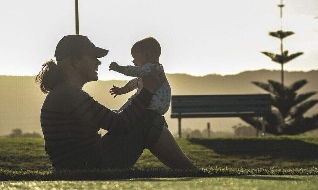 Επίδομα παιδιού: Κλείνει η πλατφόρμα για τις αιτήσεις - Πότε θα γίνει η πρώτη πληρωμή