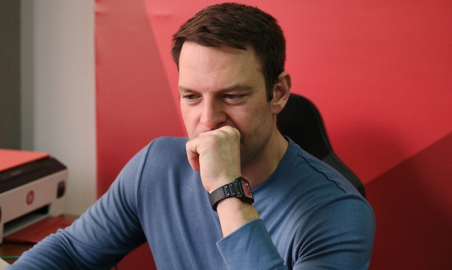 «Ναυτία» στον ΣΥΡΙΖΑ με τα καράβια και τις εταιρείες Κασσελάκη