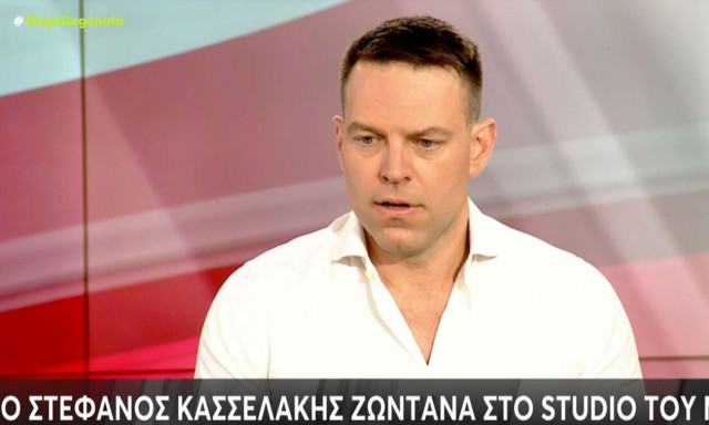 Ο Κασσελάκης φρεσκοκουρεμένος λίγες ημέρες πριν παρουσιαστεί στον στρατό