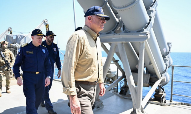 Δένδιας για εμπλοκή φρεγάτας «Ύδρα»:  Είμαστε υπερήφανοι