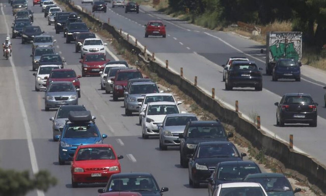 Τροχαίο ατύχημα στην Παλαιά Εθνική Οδό Αθηνών – Κορίνθου, στο Καλαμάκι