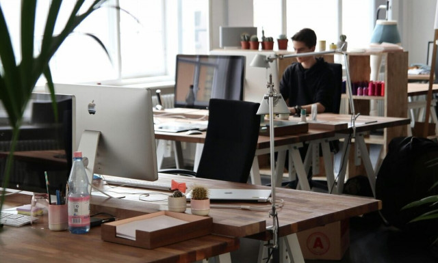 Κατώτατος μισθός: Δέκα επιδόματα που αυξάνονται από την 1η Απριλίου