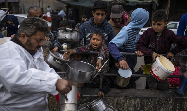 Μπορέλ για Γάζα: Η πείνα στον πληθυσμό χρησιμοποιείται ως πολεμικό όπλο