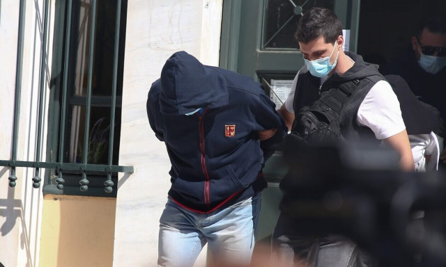 Στη χώρα που βγάζει λάδι τον Μίχο, θα τιμωρηθούν οι δολοφόνοι στα Τέμπη;