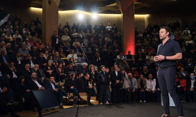 Στέφανος Κασσελάκης: Προσπάθεια για ρελάνς με επίθεση στην κυβέρνηση και μέτρα για την ακρίβεια