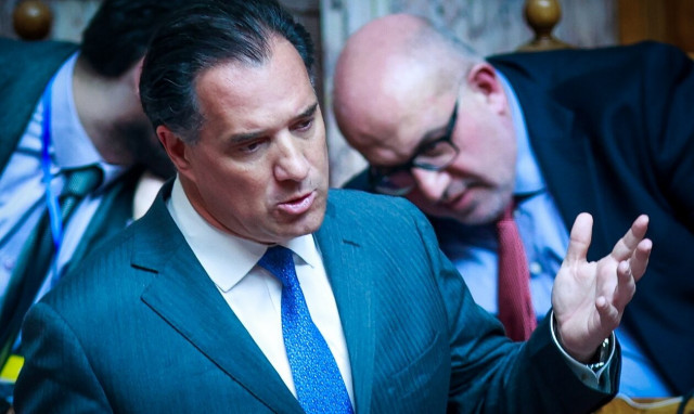 Απάντηση Γεωργιάδη σε Ανδρουλάκη: «Ολίγιστος και ασήμαντος πολιτικός αρχηγός»