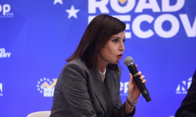 Ευρωεκλογές 2024: Τα τρία πρόσωπα που προβληματίζουν το Μαξίμου