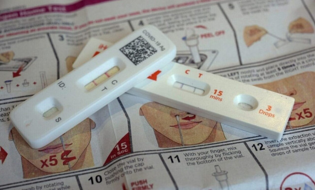 ΕΟΔΥ: 14 νέοι θάνατοι από κορονοϊό και 4 από γρίπη -  Δεν καταγράφηκαν νέες διασωληνώσεις