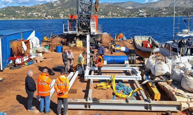Αίγινα: Έναρξη εργασιών για την αποκατάσταση της ζημιάς στον υποθαλάσσιο αγωγό