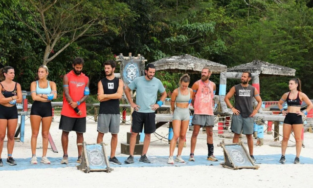 Survivor: Οι τέσσερις υποψήφιες και τα νεύρα του Σταμάτη