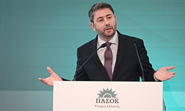 Androulakis asks voters to place their trust in PASOK in the European elections