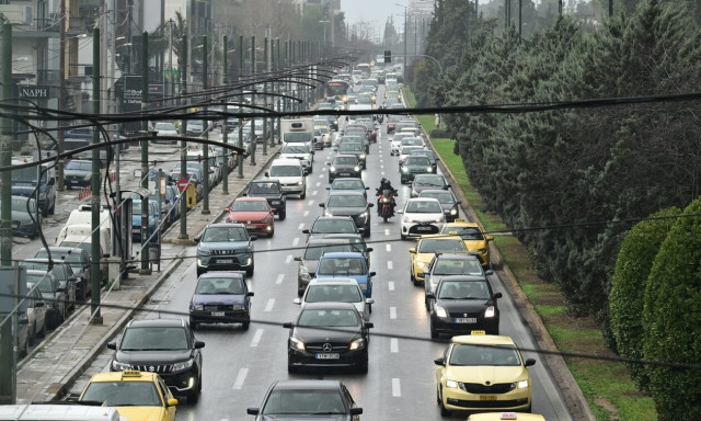 Κίνηση τώρα: Στο «κόκκινο» Κηφισός, Αττική Οδός και Ποσειδώνος