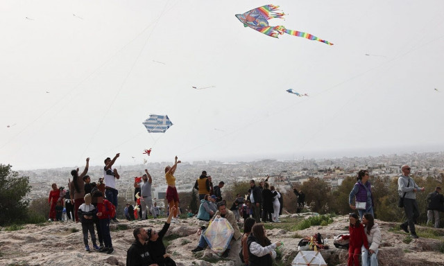 Καθαρά Δευτέρα: Προσοχή στο πέταγμα του χαρταετού - Συμβουλές από τον ΔΕΔΔΗΕ