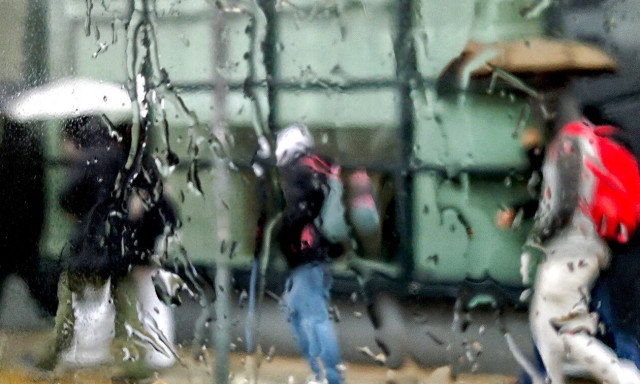 Μαρουσάκης: Καρναβάλια με βροχές - Πώς θα είναι ο καιρός την Καθαρά Δευτέρα